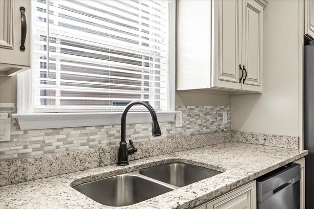 1152 Stone Gate Circle NW, Cleveland, TN 37312