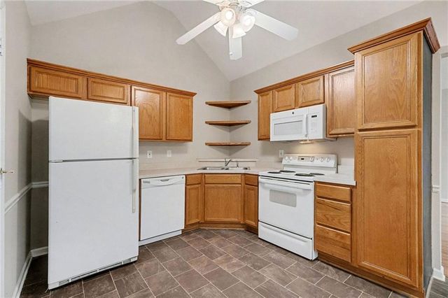 169 Spring Lake Drive, Athens, GA 30605