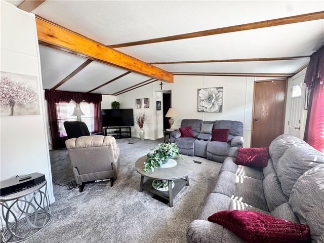 507 Blind Ln, Belle Vernon, PA 15012