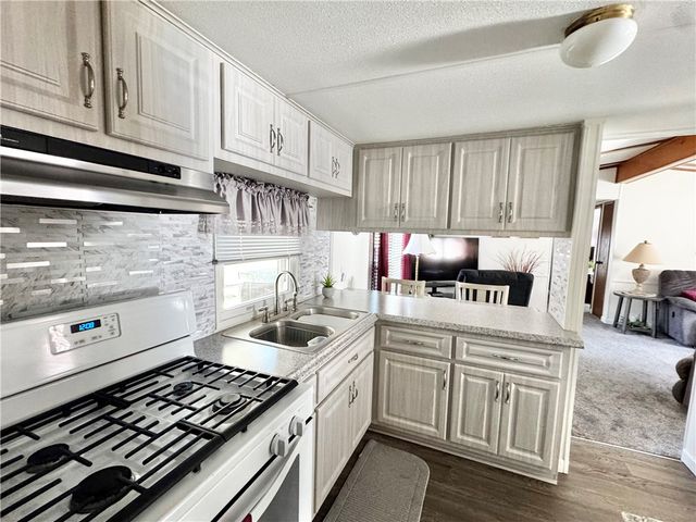 507 Blind Ln, Belle Vernon, PA 15012