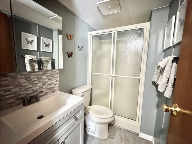 507 Blind Ln, Belle Vernon, PA 15012