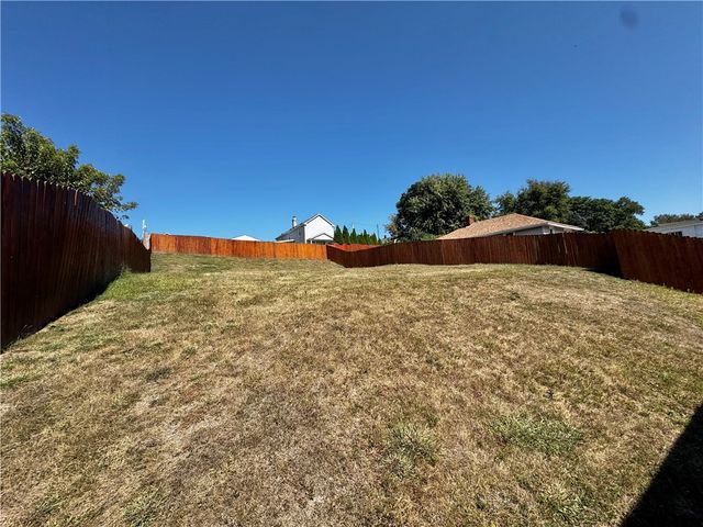 507 Blind Ln, Belle Vernon, PA 15012