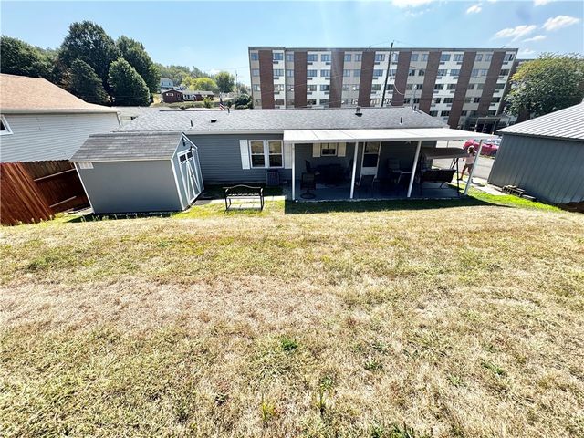 507 Blind Ln, Belle Vernon, PA 15012