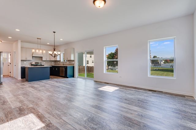 25849 W Winding Hollow Drive, Channahon, IL 60410