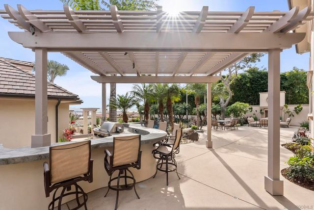 617 Gage Drive, San Diego, CA 92106