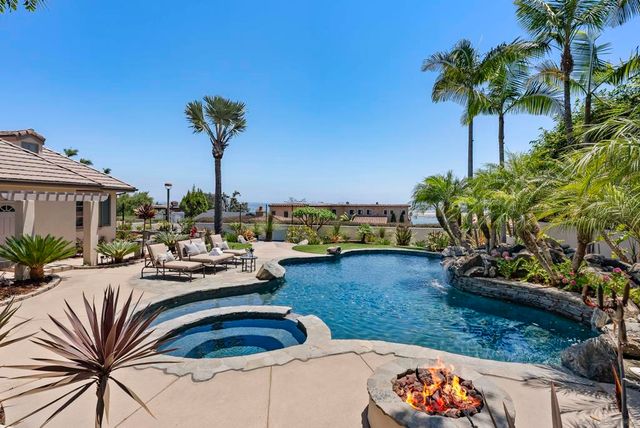 617 Gage Drive, San Diego, CA 92106