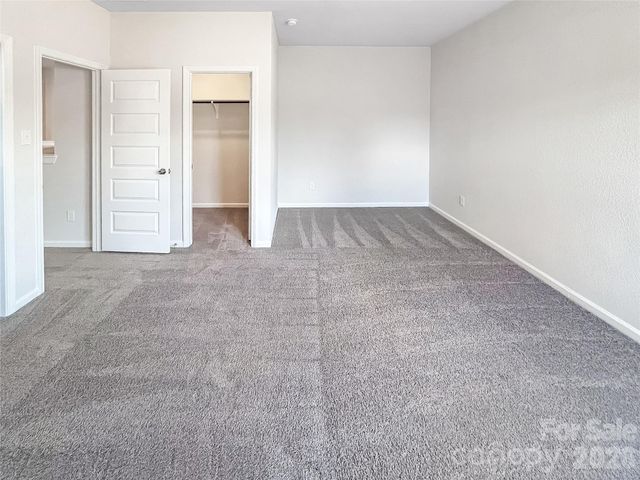 4223 Ruth Creek Court, Charlotte, NC 28216