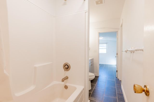 174 Water Haven LN, Floyd, VA 24091