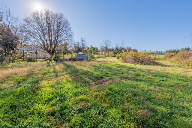 174 Water Haven LN, Floyd, VA 24091