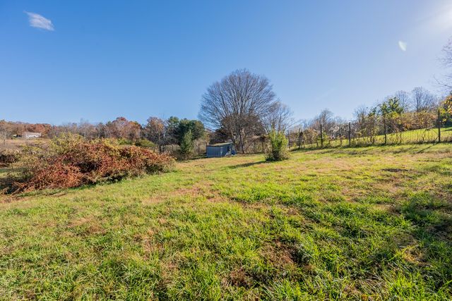 174 Water Haven LN, Floyd, VA 24091