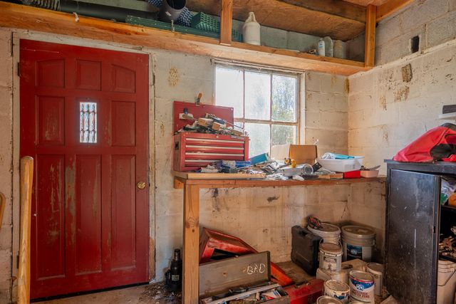 174 Water Haven LN, Floyd, VA 24091