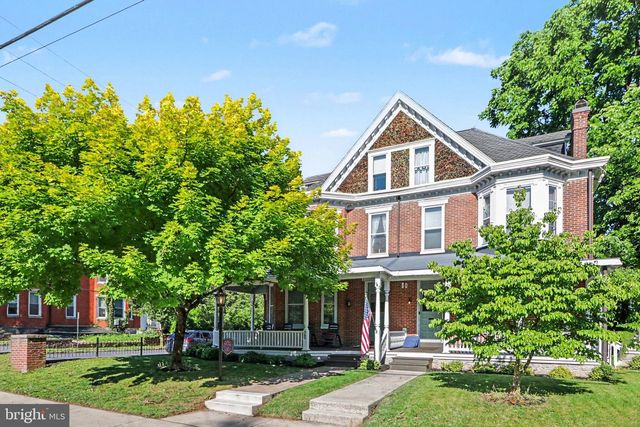 560 S HANOVER ST, Carlisle, PA 17013