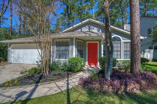 28 Fallenstone Drive, The Woodlands, TX 77381