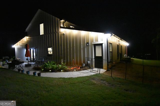 925 Bear Creek Marina Road, Mansfield, GA 30055