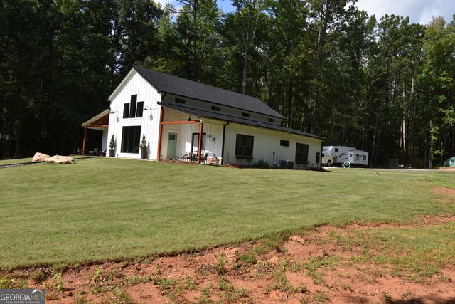 925 Bear Creek Marina Road, Mansfield, GA 30055