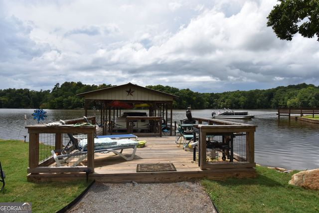 925 Bear Creek Marina Road, Mansfield, GA 30055