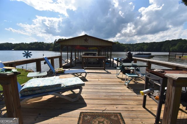 925 Bear Creek Marina Road, Mansfield, GA 30055