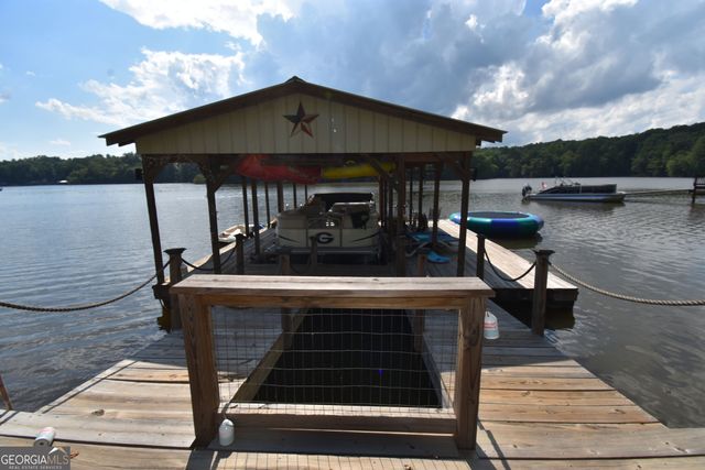 925 Bear Creek Marina Road, Mansfield, GA 30055