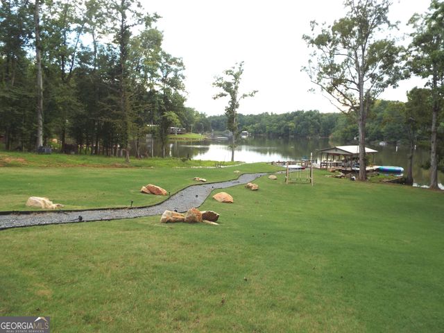925 Bear Creek Marina Road, Mansfield, GA 30055