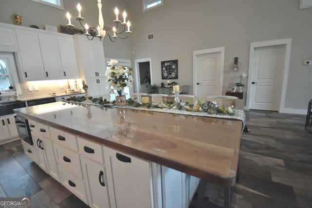 925 Bear Creek Marina Road, Mansfield, GA 30055