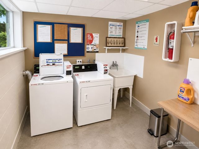 3261 Fuhrman Avenue E, Seattle, WA 98102