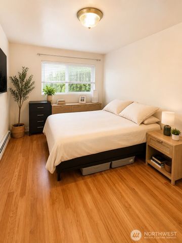 3261 Fuhrman Avenue E, Seattle, WA 98102