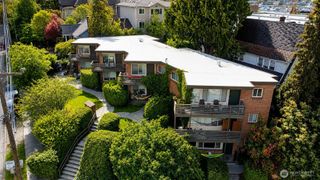 3261 Fuhrman Avenue E, Seattle, WA 98102