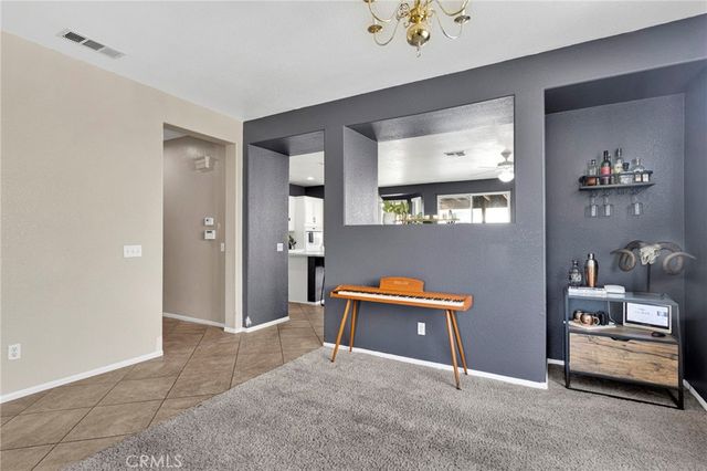 9178 Goldenseal Court, Hesperia, CA 92344