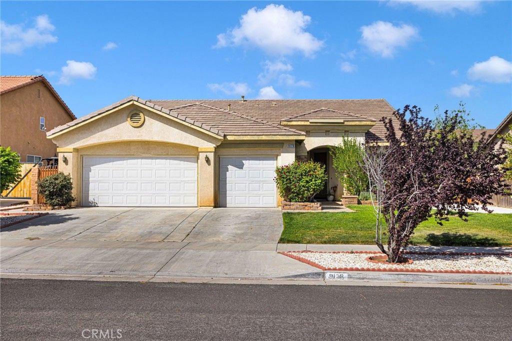 9178 Goldenseal Court, Hesperia, CA 92344