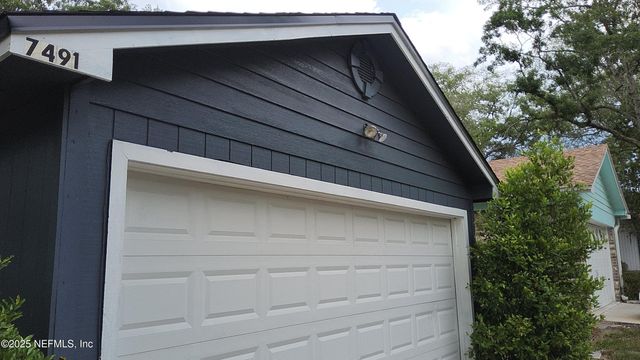 7491 COUNTRYMAN Lane, Jacksonville, FL 32244