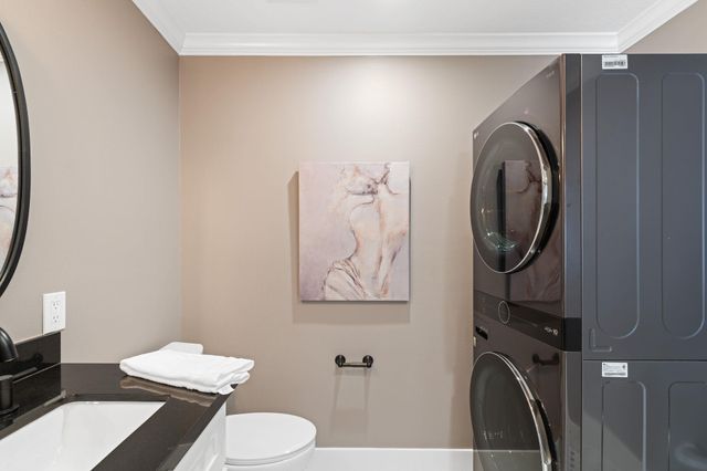 1102 Winston Street, Houston, TX 77009