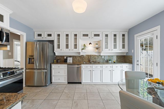 1102 Winston Street, Houston, TX 77009