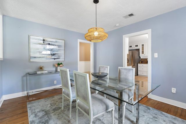 1102 Winston Street, Houston, TX 77009