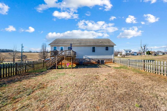 746 Church Street, Appomattox, VA 24522