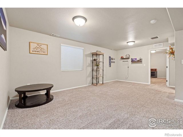 902 Maplebrook Drive, Windsor, CO 80550