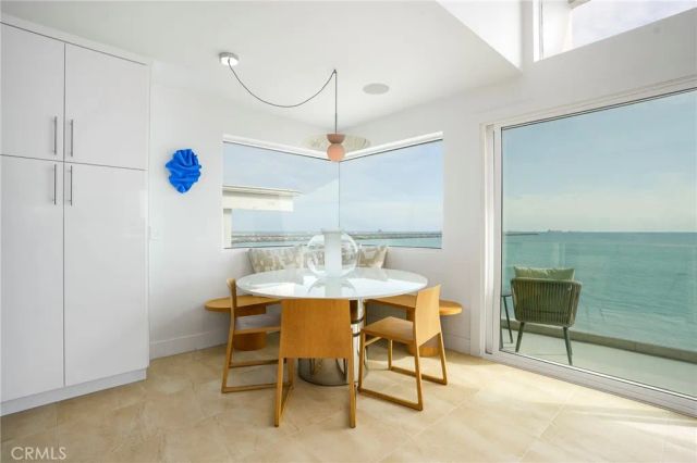 6815 E Seaside Walk, Long Beach, CA 90803