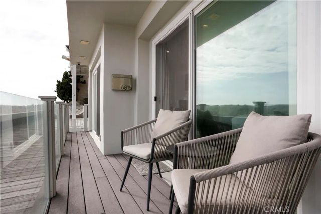 6815 E Seaside Walk, Long Beach, CA 90803