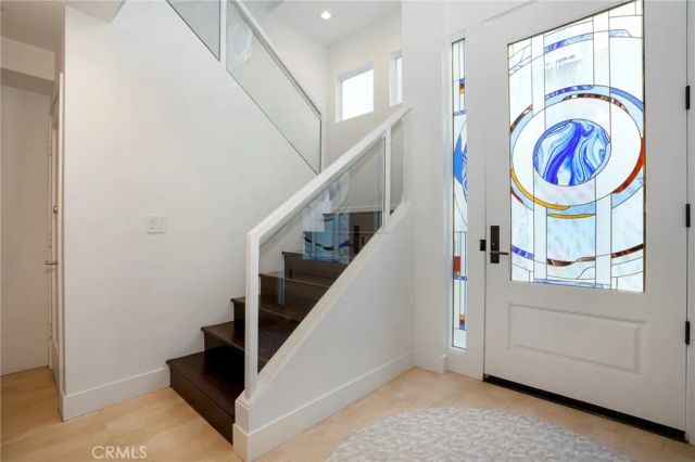 6815 E Seaside Walk, Long Beach, CA 90803