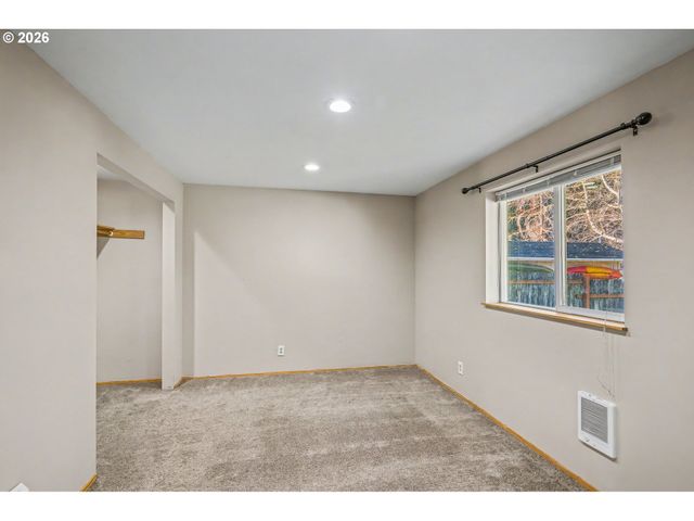 2937 MUNSEL LAKE Rd, Florence, OR 97439