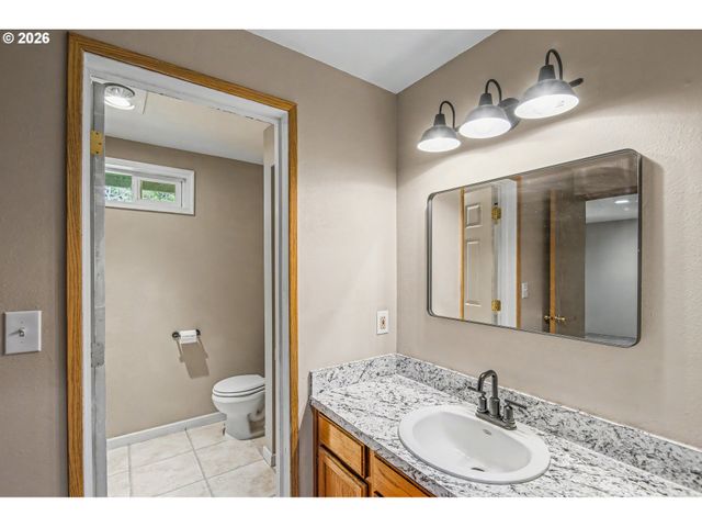 2937 MUNSEL LAKE Rd, Florence, OR 97439