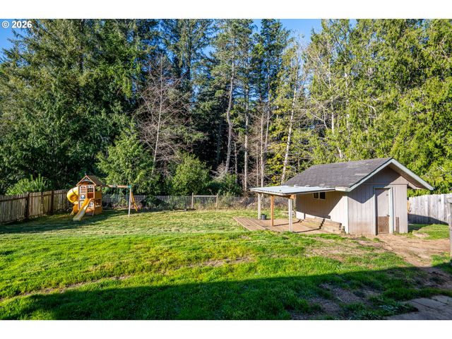 2937 MUNSEL LAKE Rd, Florence, OR 97439