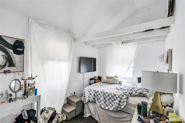 4 Clearbrook Drive, Smithtown, NY 11787