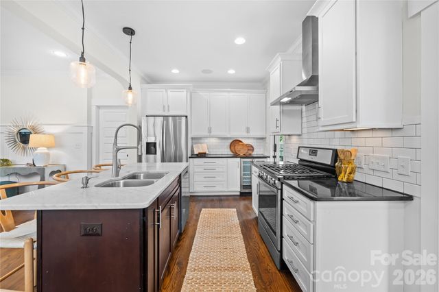 1340 Downs Avenue, Charlotte, NC 28205