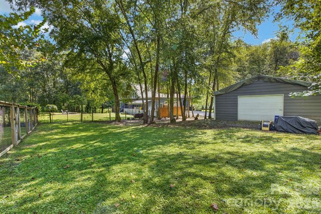 73 Hudson Hollow, Horse Shoe, NC 28742