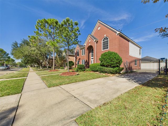 3411 Lawson Drive, Pearland, TX 77584