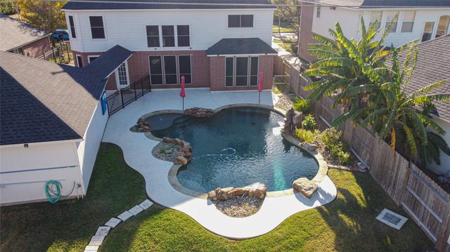 3411 Lawson Drive, Pearland, TX 77584