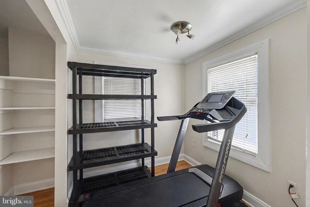 8608 WOODLAWN CT, Alexandria, VA 22309