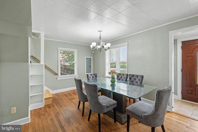 8608 WOODLAWN CT, Alexandria, VA 22309