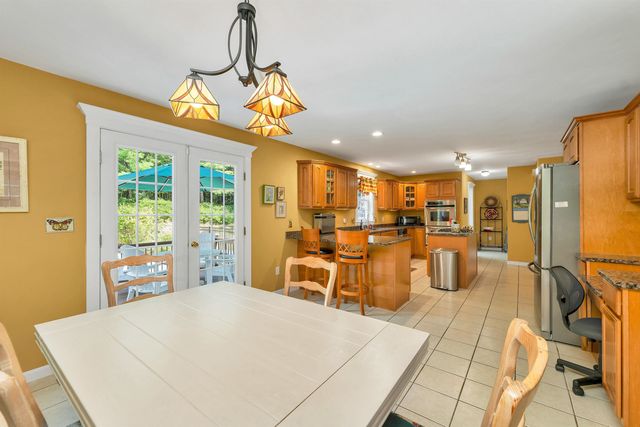 52 Riverdale Road, New Boston, NH 03070