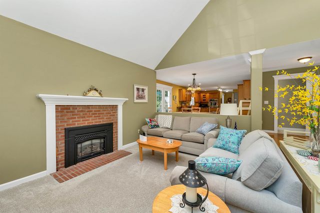 52 Riverdale Road, New Boston, NH 03070